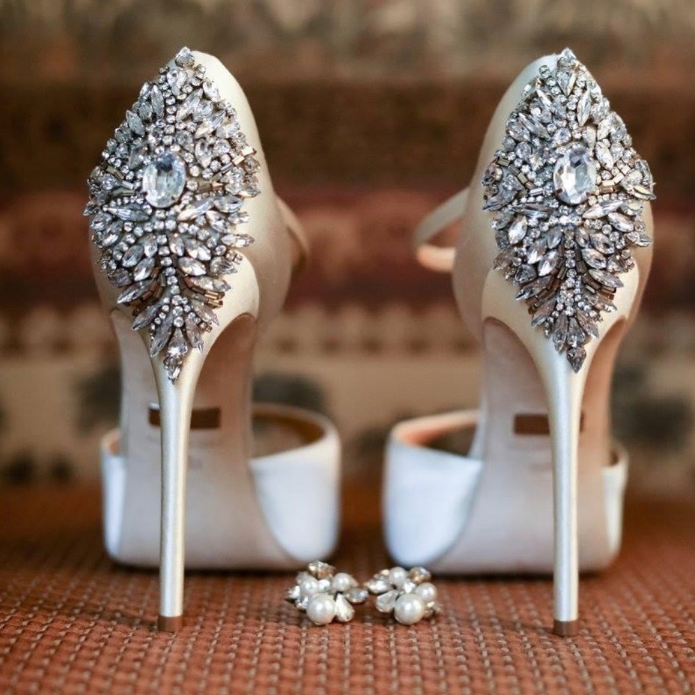 Badgley Mischka wedding shoes!
